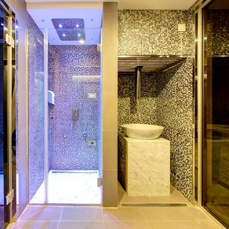 Eden Hotel 4*